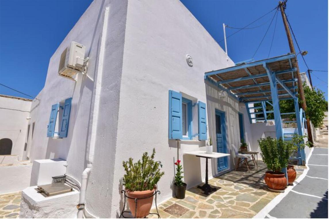 Traditional Cycladic House Трипити Екстериор снимка