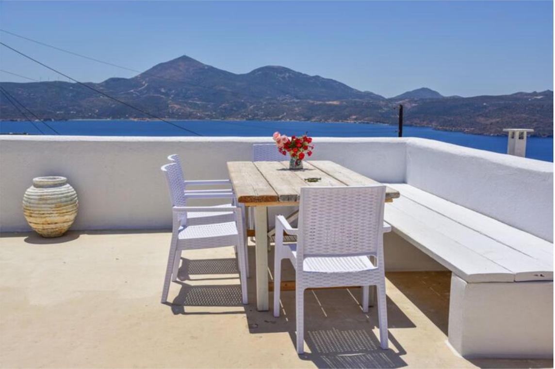 Traditional Cycladic House Трипити Екстериор снимка