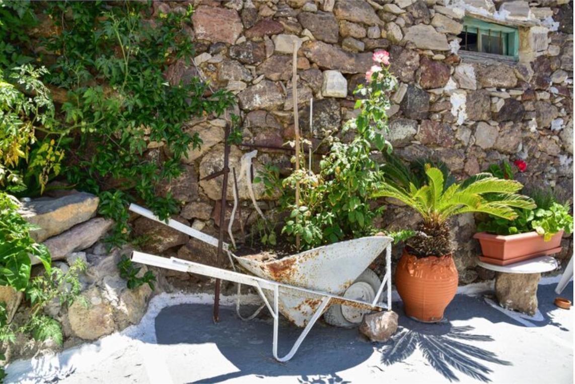Traditional Cycladic House Трипити Екстериор снимка